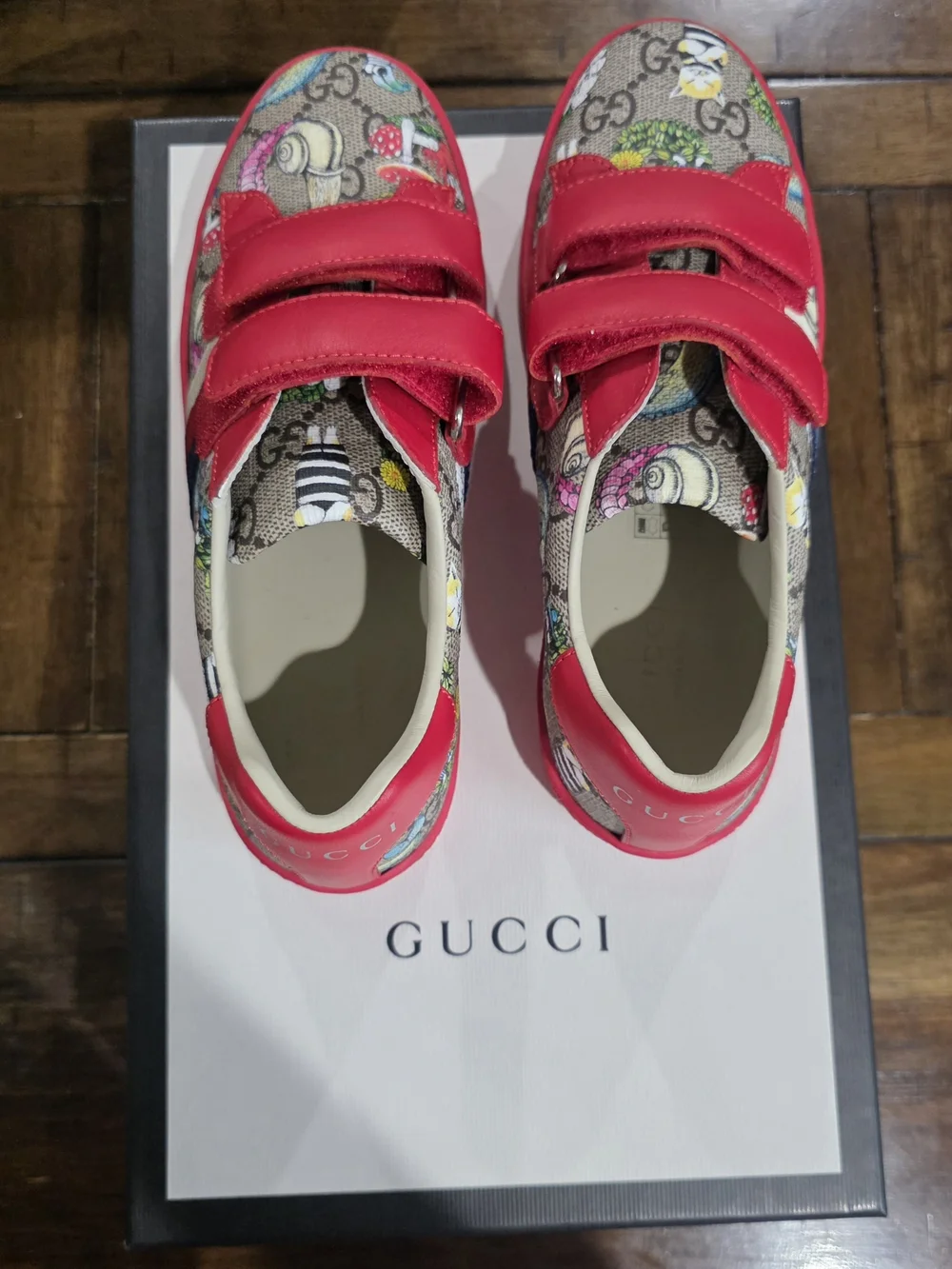 Gucci Kids Red GG Supreme Velcro Strap Sneakers Like New